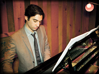 Pianist Julian Shore